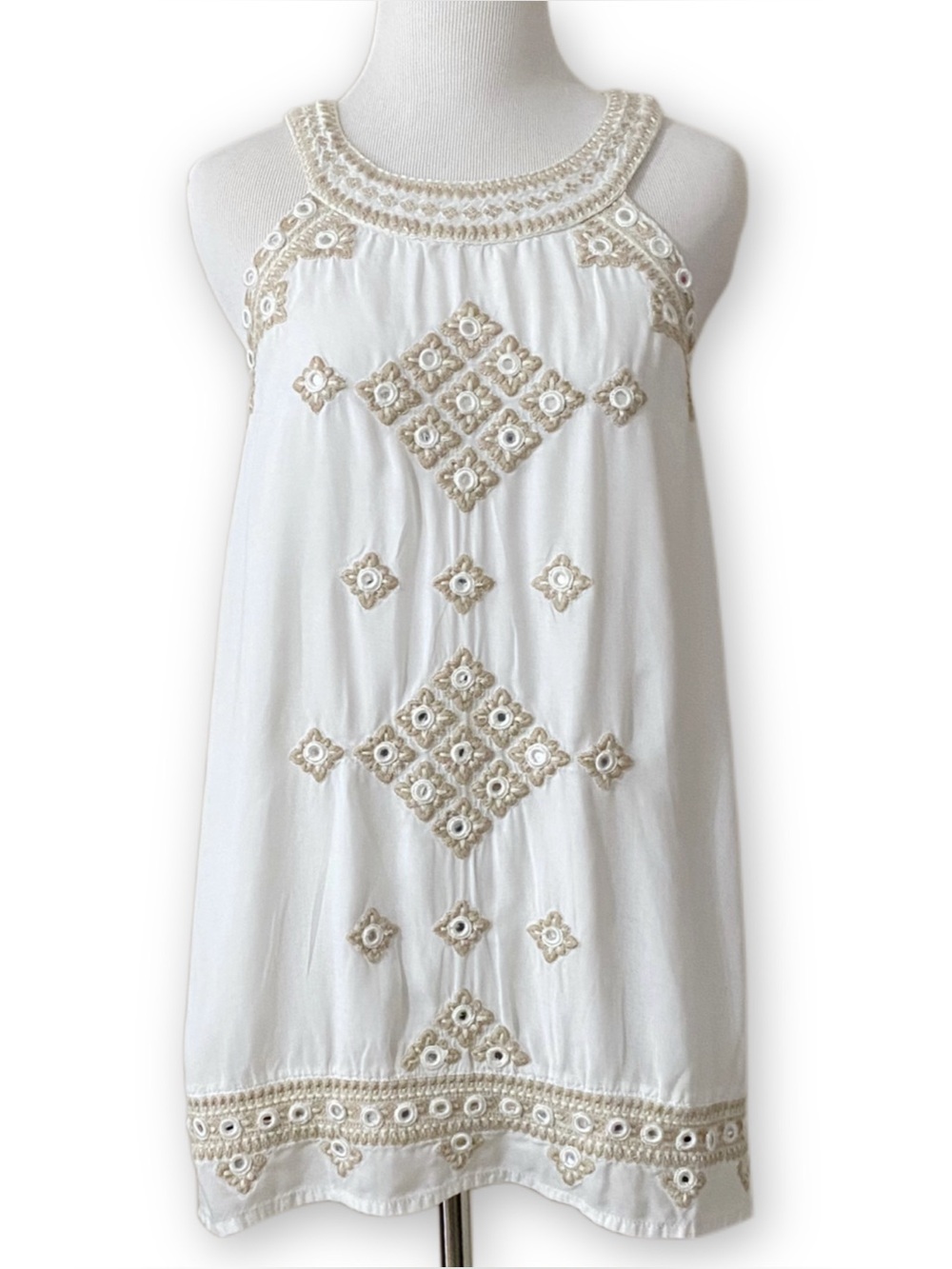 Saks Fifth Avenue Large Boho White Khaki Embroidered Sleeveless Halter Tunic Top